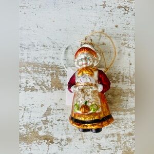 Glass Pilgrim Girl Ornament